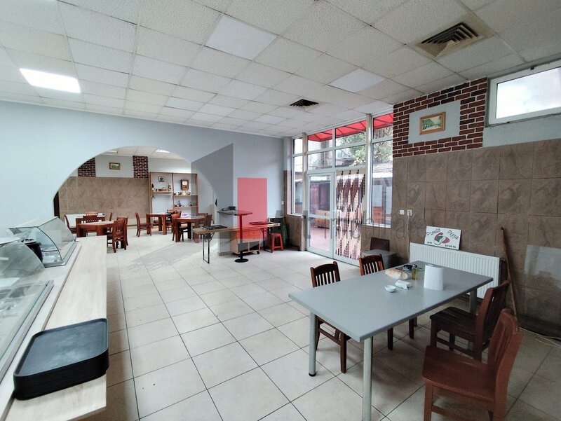 Dacia spatiu de inchiriat (horeca/ restaurant/ cantina/ autoservire)