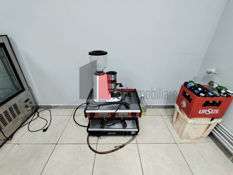 Dacia spatiu de inchiriat (horeca/ restaurant/ cantina/ autoservire)